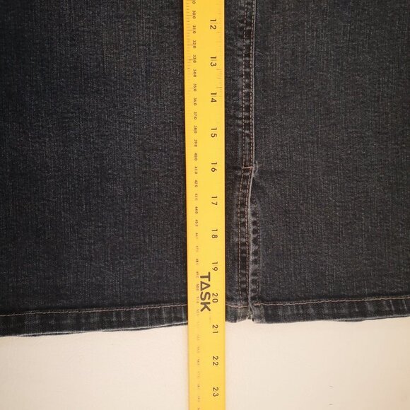 Denver Hayes Ladies Size 6 Medium Wash A-line Jean Skirt - Picture 10 of 10